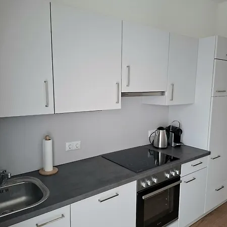 And Stylish With 2 Bedrooms And Free Parking アパート *